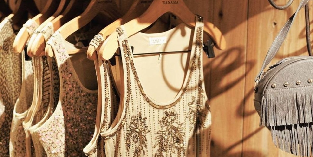 "Acción Moda": el gobierno argentino anunció un programa de precios rebajados para indumentaria