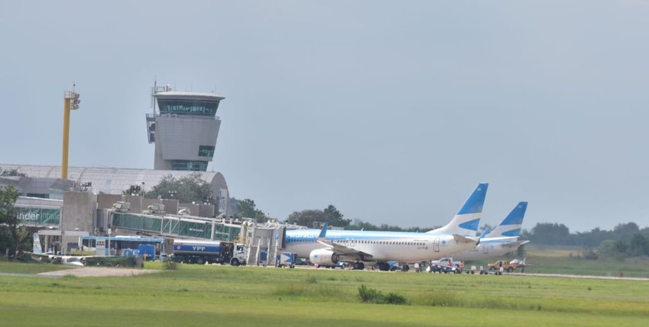 Córdoba: un avión de Aerolíneas sufrió una despresurización y debió aterrizar de emergencia