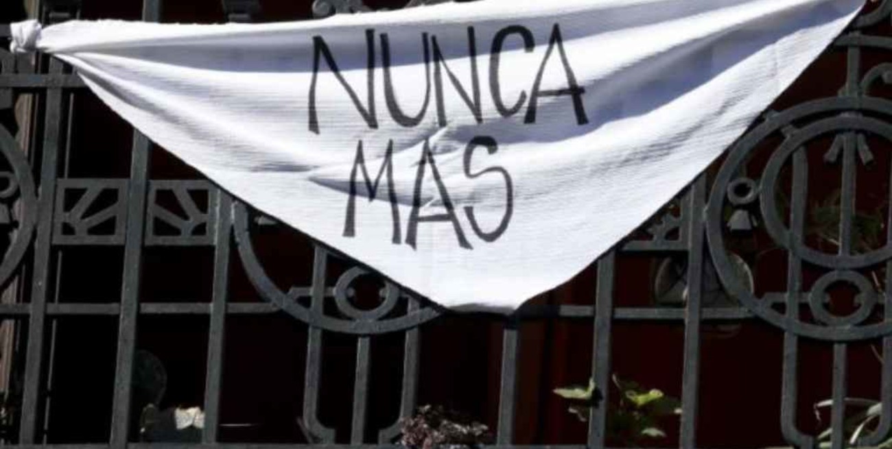 Un dirigente docente debió renunciar tras minimizar actos cometidos en la Dictadura