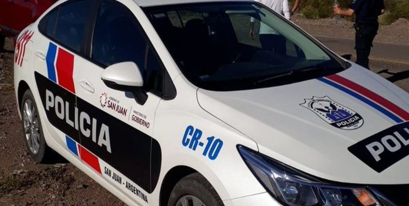 Le desvalijaron la casa a un comisario en San Juan