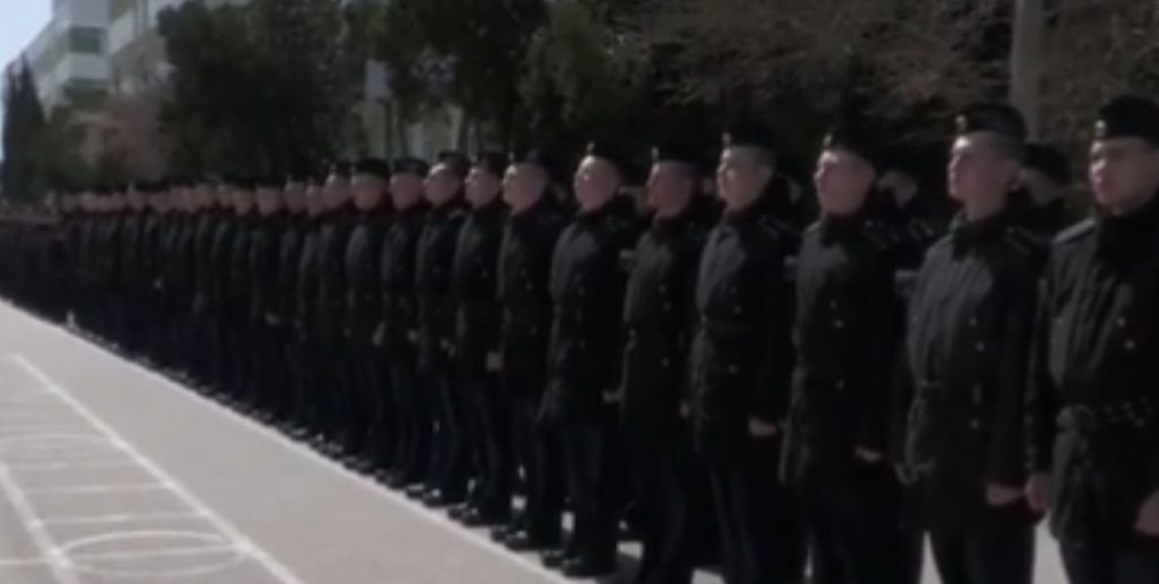 Video: difunden imágenes de posibles sobrevivientes del ataque al buque ruso Moskva