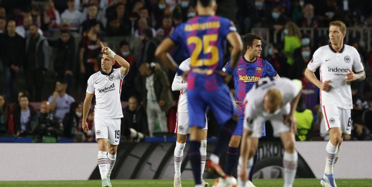 Barcelona cayó ante Eintracht Frankfurt y quedó eliminado de la Europa League