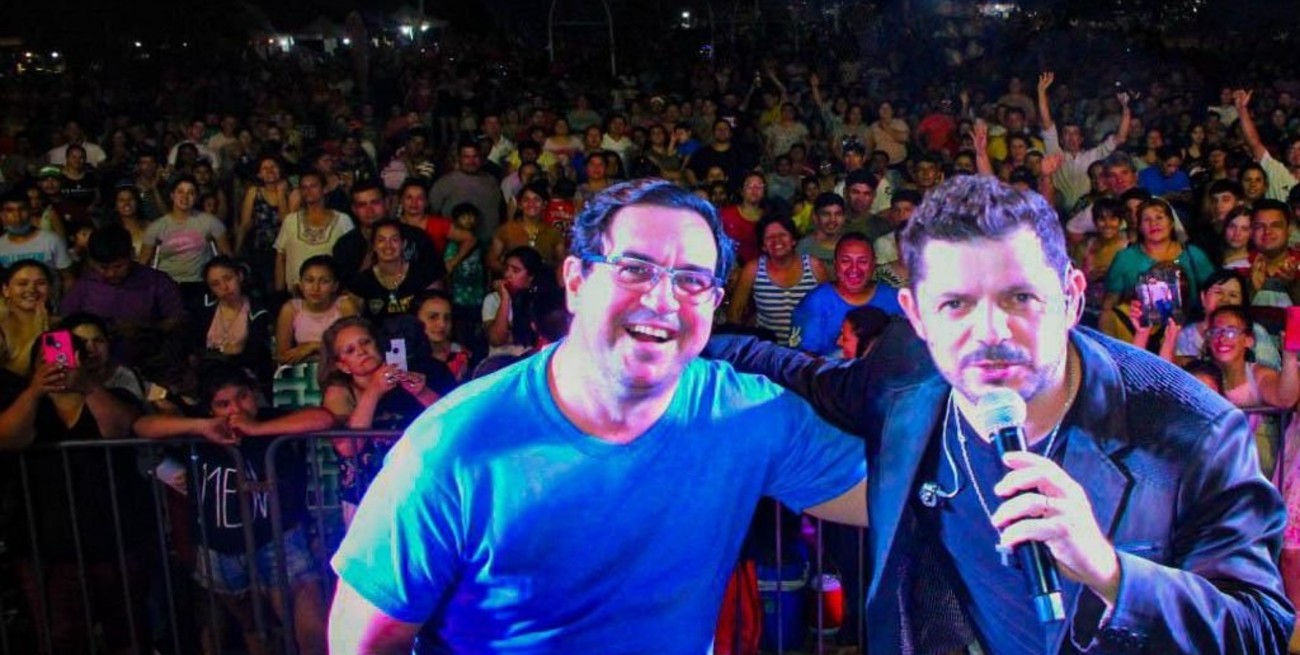 Marcos Castelló: "Mi trabajo como artista me permite estar más cerca de la gente y lejos de las peleas políticas"