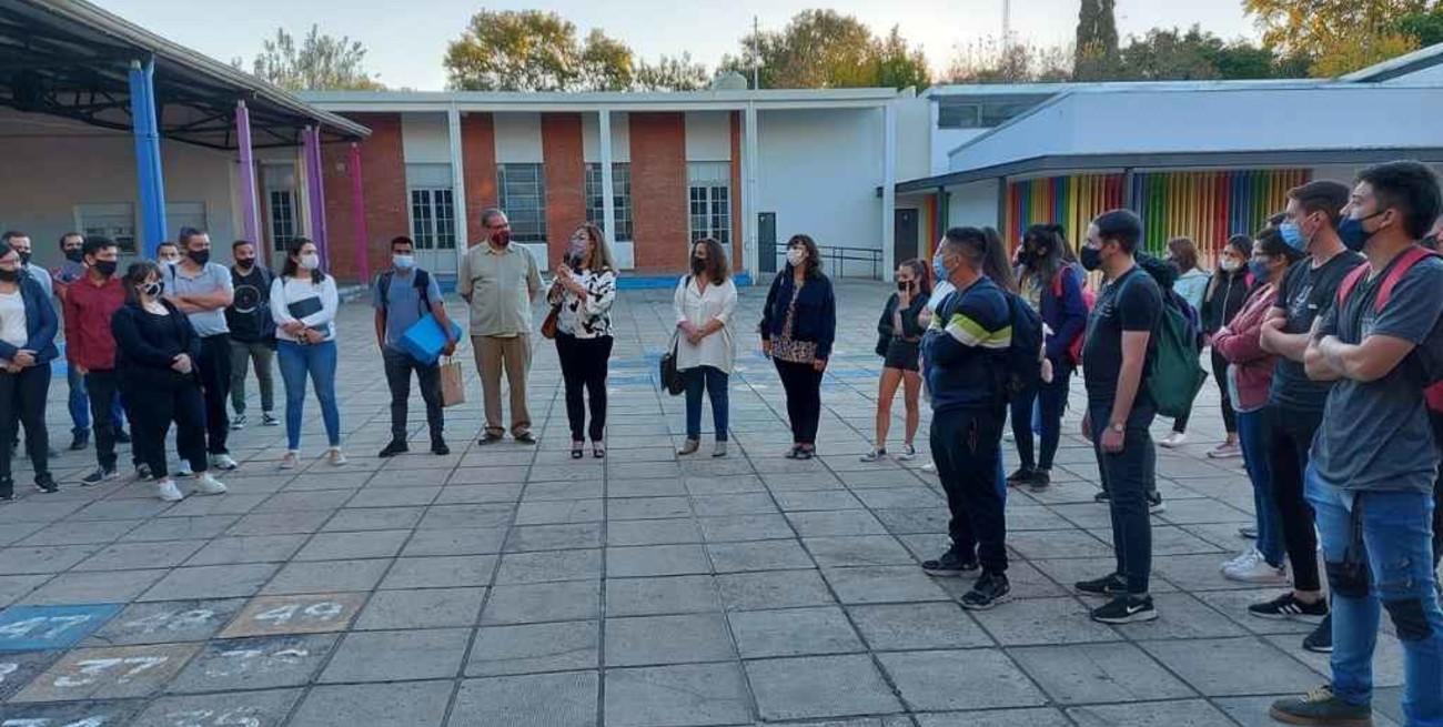 Unos 75 mil estudiantes del nivel superior santafesino iniciaron el ciclo lectivo 2022