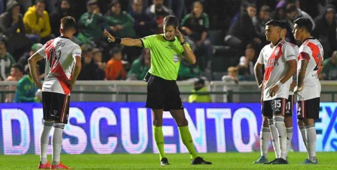 Beligoy admitió que no fue penal de Banfield: "Cometimos un error y nos hacemos cargo"