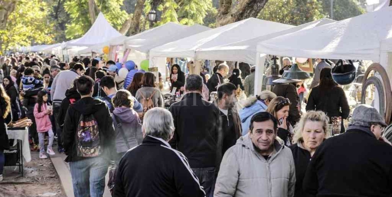 El Mercado Retro "La Huella" festeja 20 años en Rosario