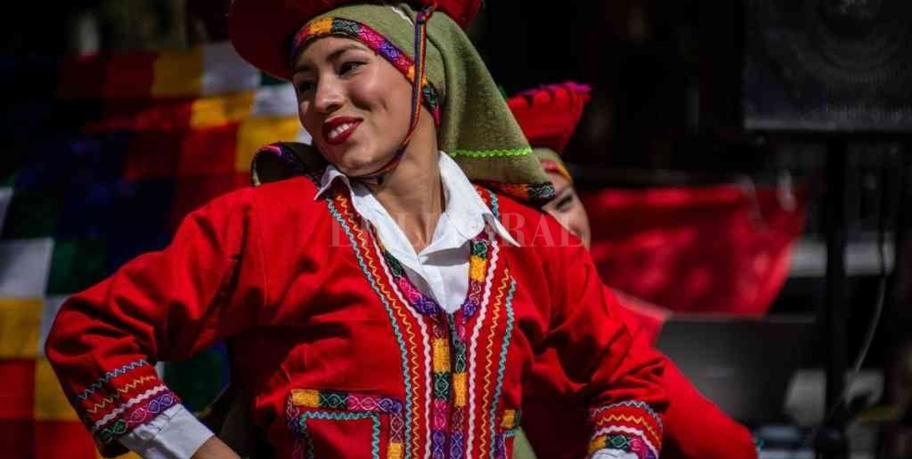 Rosario conmemora la Semana de los Pueblos Originarios