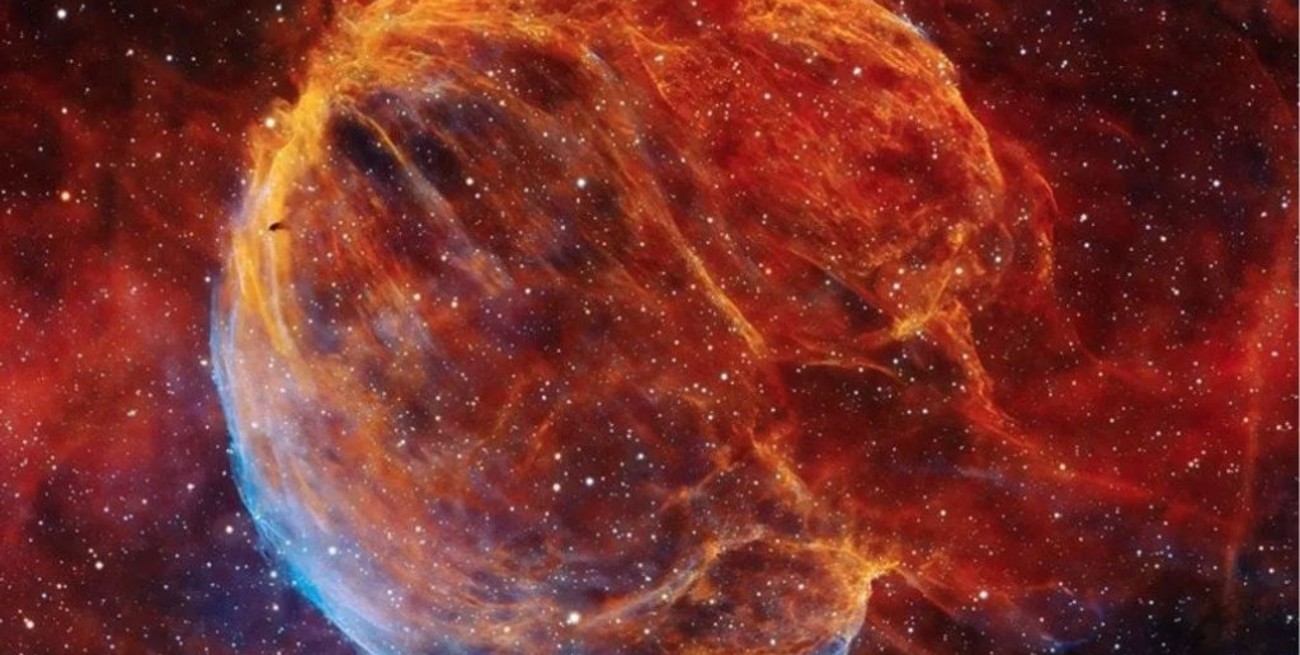 Descubren la estrella púlsar más luminosa fuera de la Vía Láctea