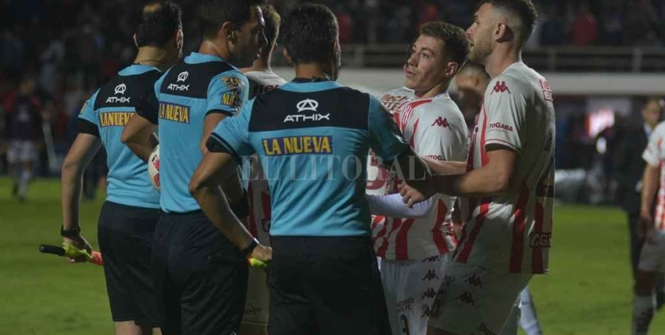 Corvalán: "Hay una clara sujeción que me impide definir"