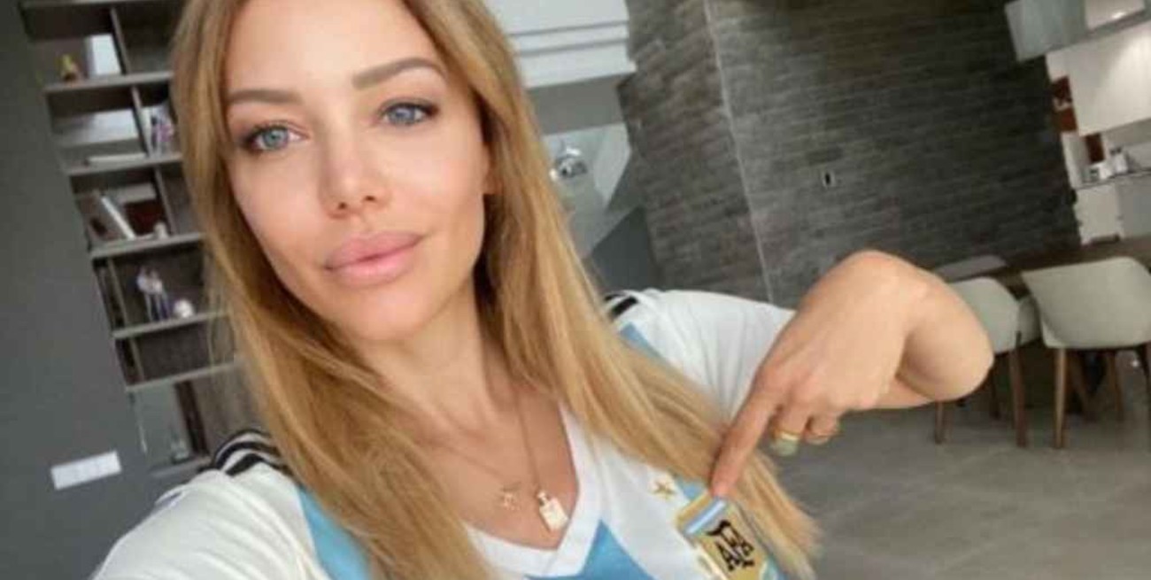 Tras ser dada de alta, Evangelina Anderson compartió una jornada festiva en la escuela de sus hijos