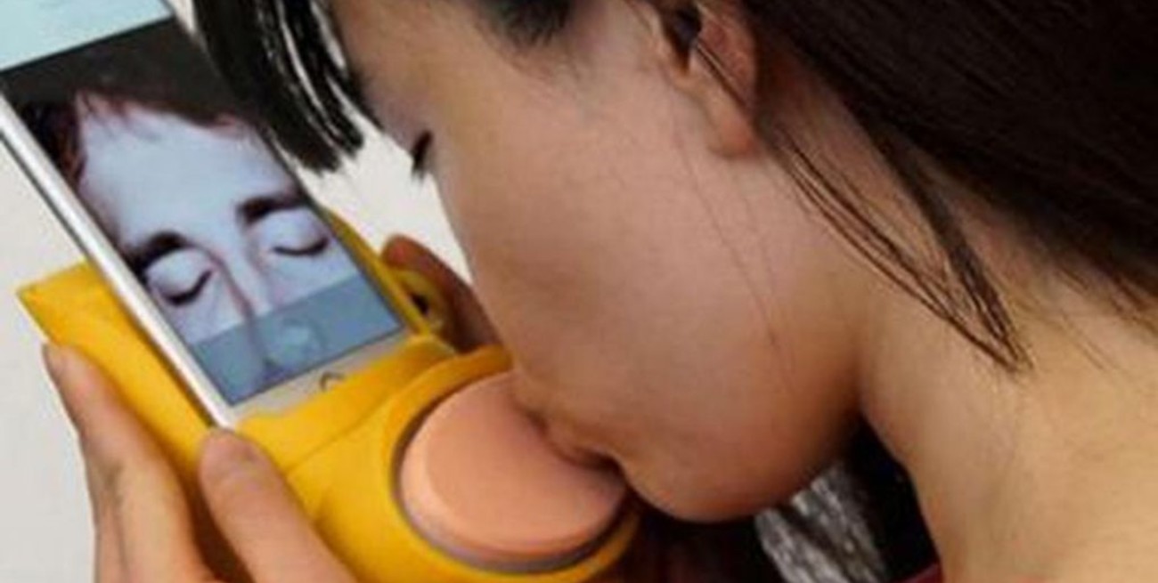 Han conseguido simular la sensación de besar en el metaverso