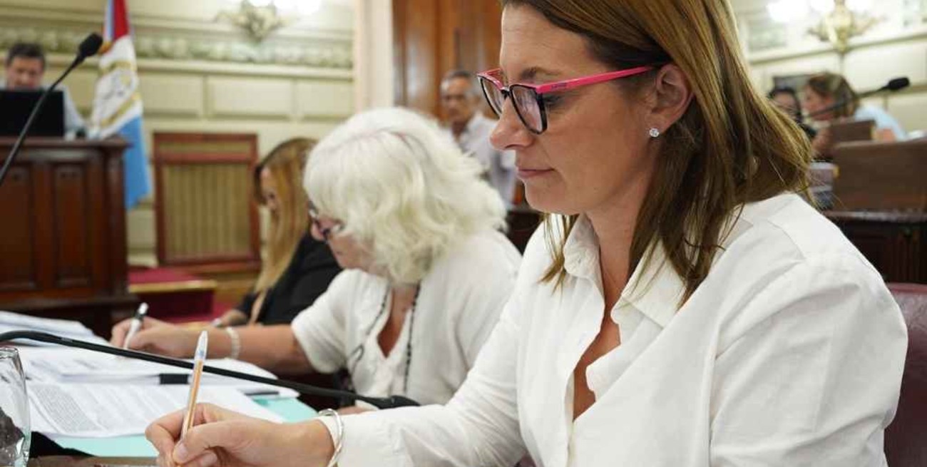 Betina Florito: "Perotti va a contramano de lo que la sociedad demanda"