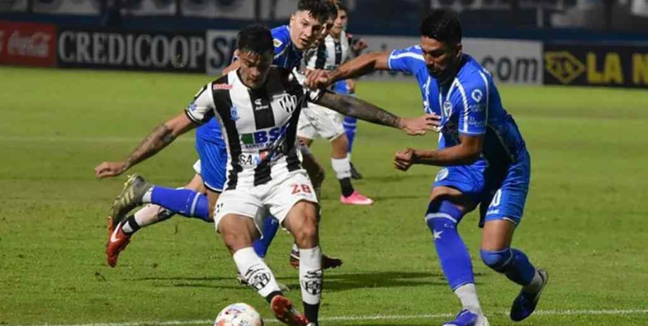 Godoy Cruz enfrenta a Central Córdoba en un partido por la permanencia