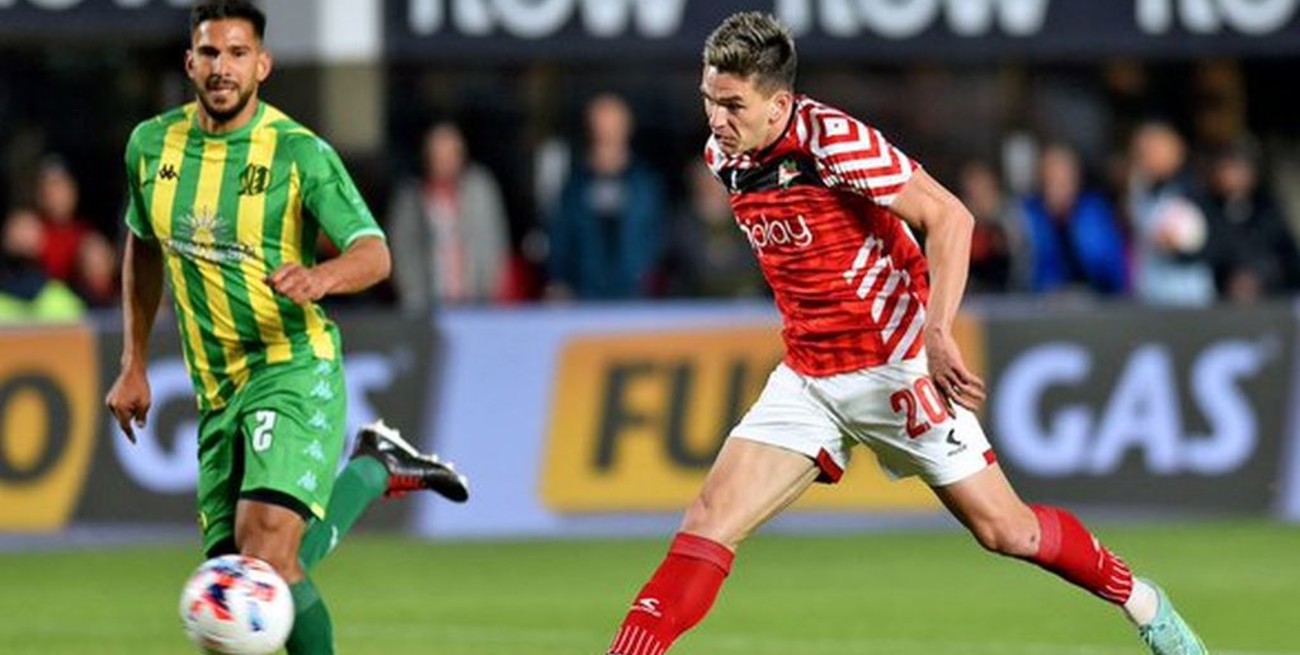 Estudiantes venció a Aldosivi y aseguró el primer puesto en su zona