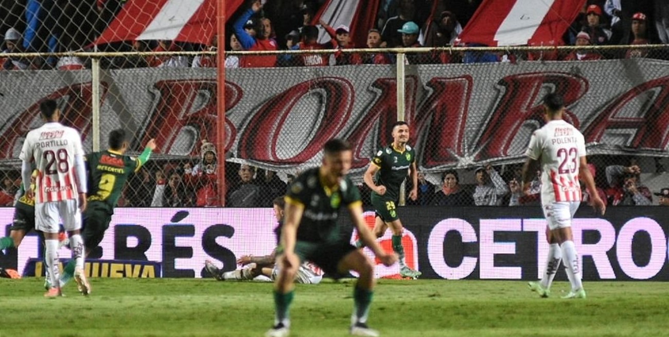 Unión perdió ante Defensa y Justicia en el 15 de Abril y quedó eliminado 