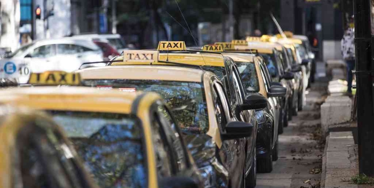 Taxis: el estudio de costos oficial arrojó 82% de desfasaje, pero el oficialismo lo quiere cerrar por menos de la mitad