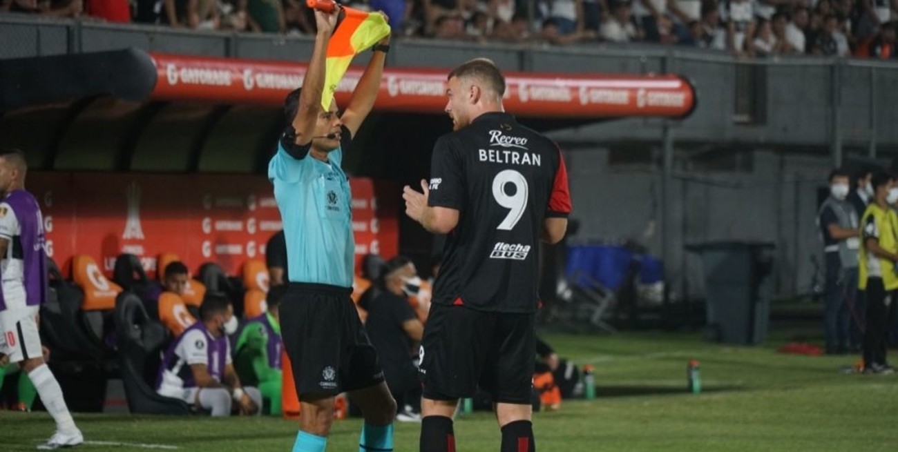Colón reclama los puntos del partido ante Olimpia en Paraguay por Copa Libertadores
