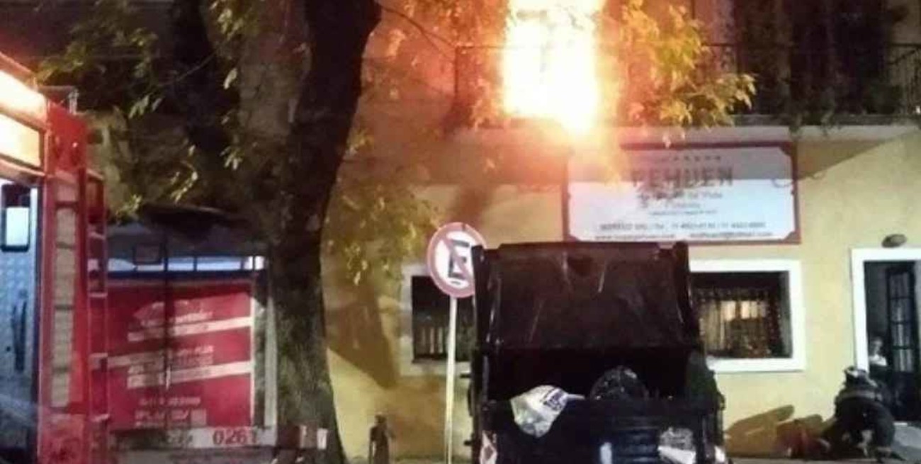 Al menos tres muertos durante un incendio en un geriátrico del barrio porteño de Villa Urquiza 