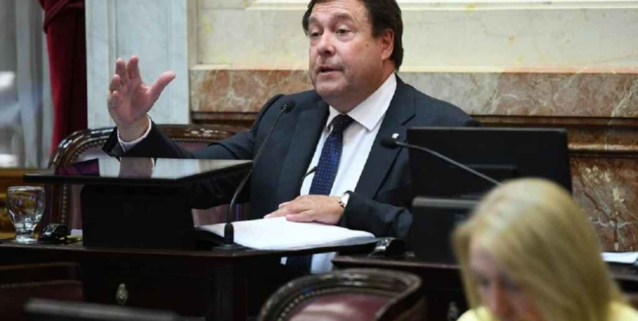 El senador rionegrino Weretilneck presentó un proyecto para reformar la Corte Suprema
