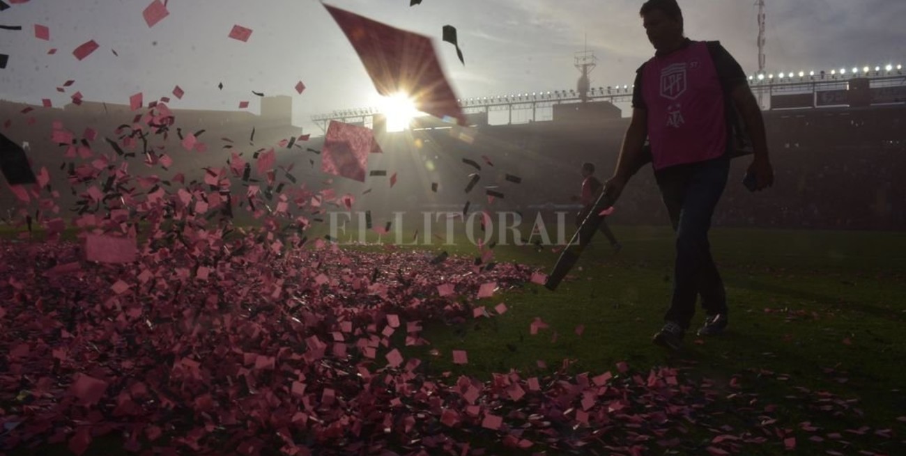 Línea directa: "Ni Ucrania tiene calles así", "Campaña política" y otros mensajes