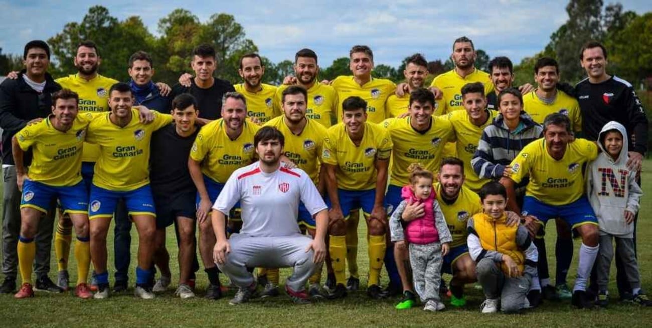 Liga I: La Base Fútbol Club campeón en la máxima categoría