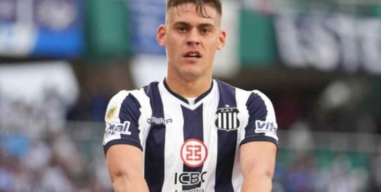 Talleres ganó y amargó la clasificación de Sarmiento