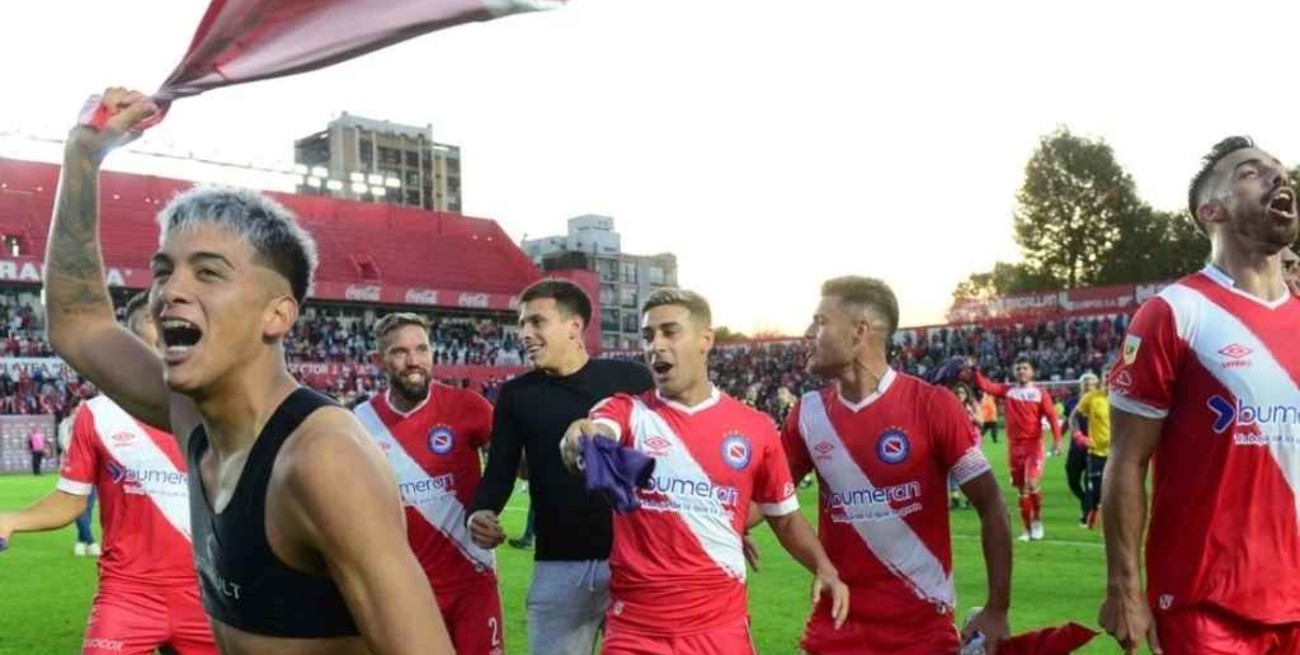 Gimnasia reclamará por la mala inclusión de un jugador en Argentinos y pedirá quita de puntos 