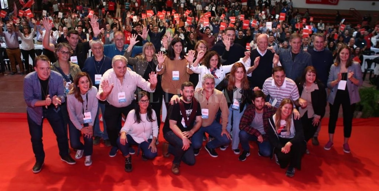 El Socialismo se mostró unido y en plena forma para el debate