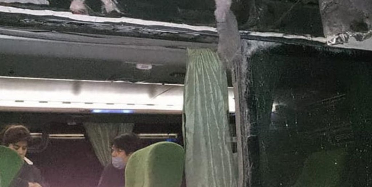 Chocaron un colectivo y un camión en La Paz, Entre Ríos