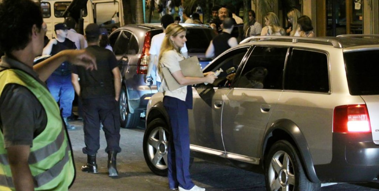 Para ahorrar: El municipio de Santa Fe plantea que los propios agentes hagan los tests de alcoholemia