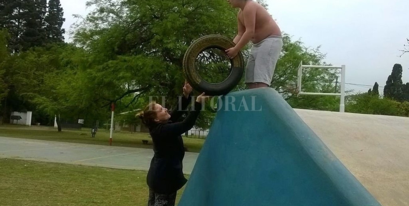 Taller sobre tratamiento del autismo a través del juego