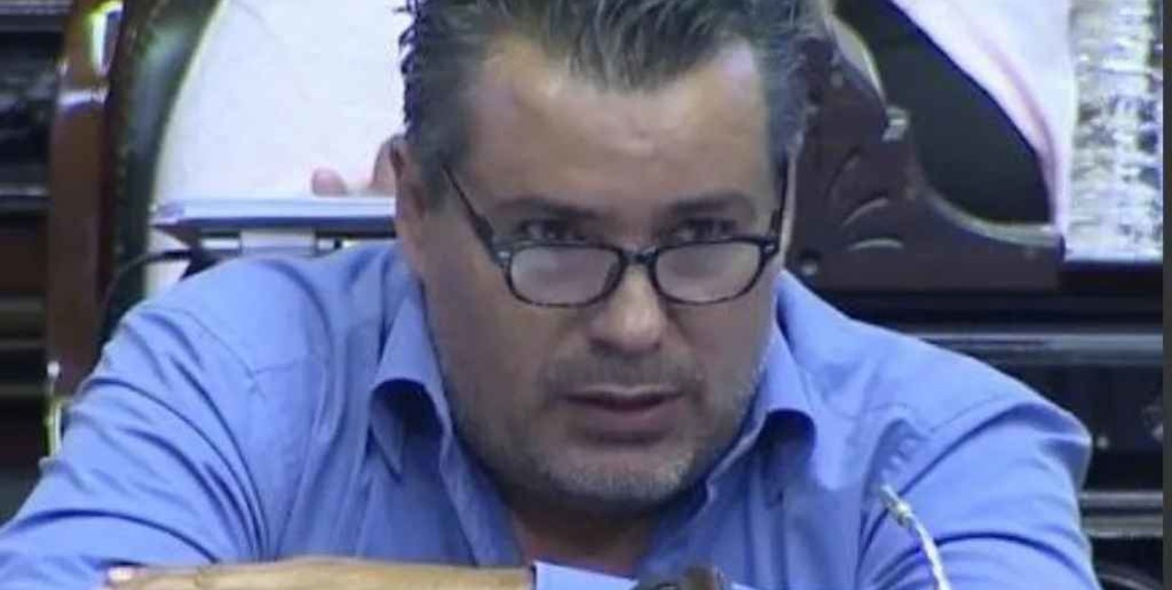 La explicación de Juan Ameri: el diputado que protagonizó un acto sexual en plena sesión