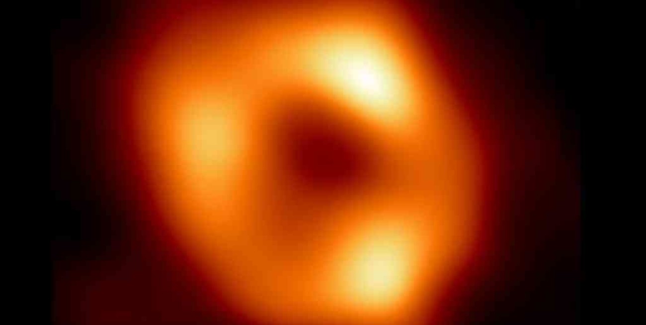 Se conoció la primera imagen de Sagitario A*, el agujero negro en el centro de la Vía Láctea