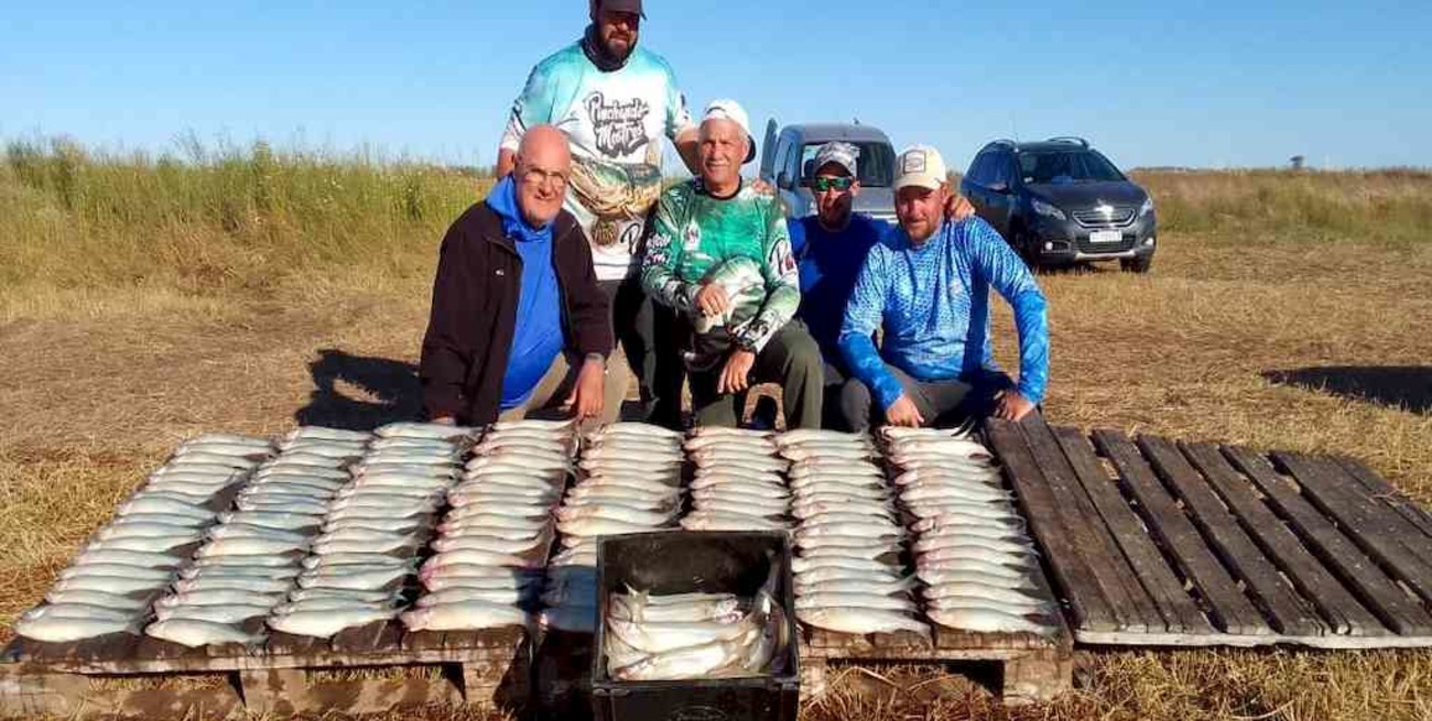 Niegan una "guerra del pejerrey" entre dos pueblos del sur provincial
