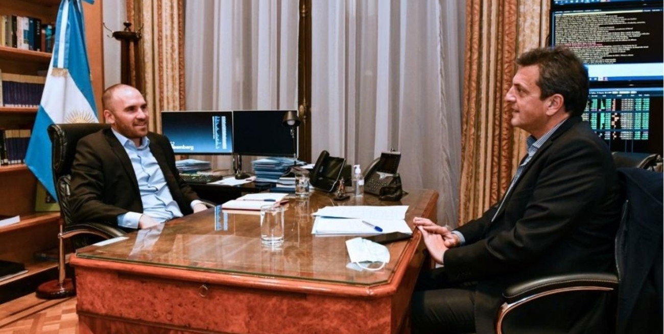 Massa le exigió a Martín Guzmán una actualización del piso de ganancias