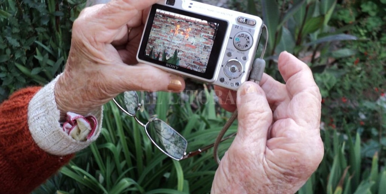 Se inauguran muestras de Jesica Bertolino y Laura Benech