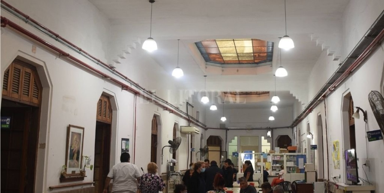 El director del Vera Candioti dice que necesitan un nuevo hospital
