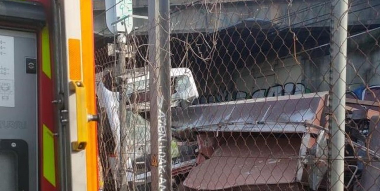 Falleció un maquinista en un choque entre un tren de mercancías y otro de pasajeros cerca de Barcelona