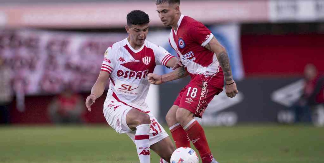 Vera o Esquivel es la duda y define cuál será el doble 5