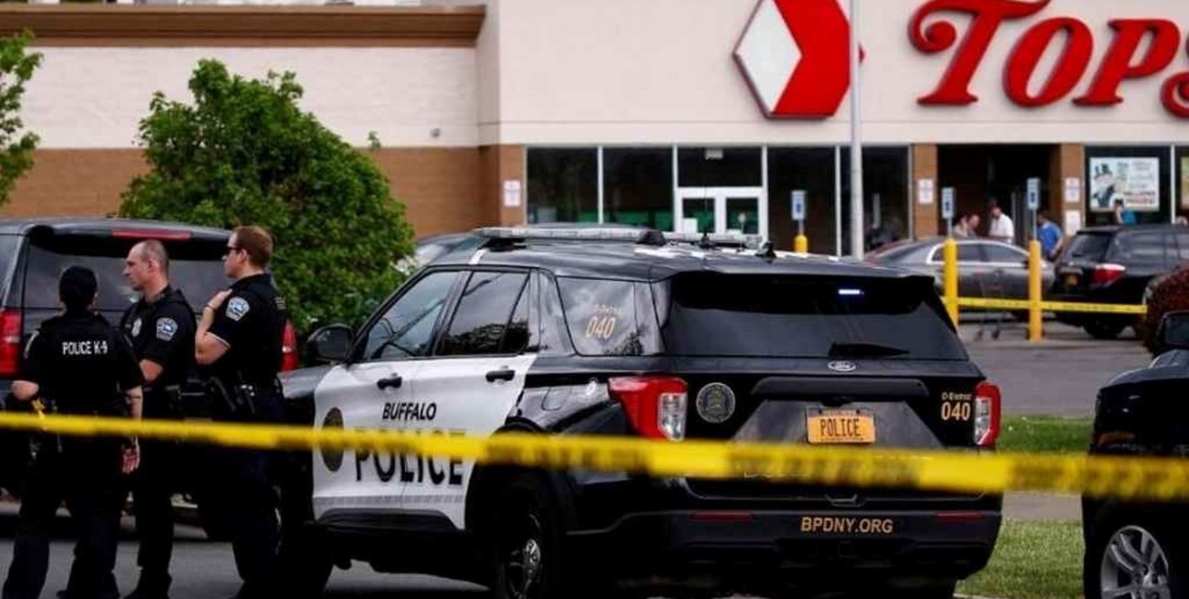 Biden visita Buffalo, escenario de nueva matanza racista en Estados Unidos

