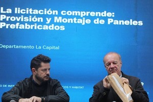 Apertura de sobres. Créditos: Gentileza