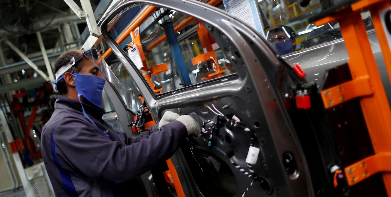 La tasa de creación de empleo registrado privado está en el mayor nivel en una década