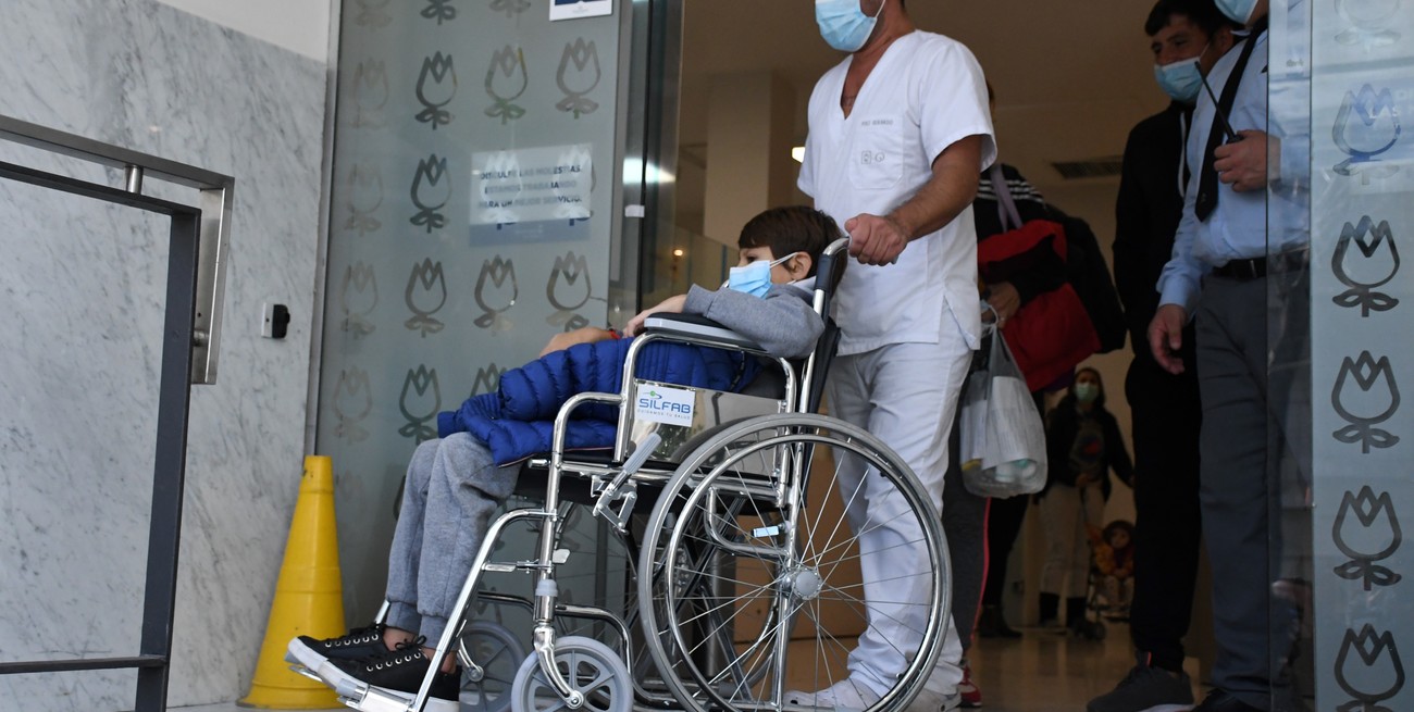Le dieron el alta médica al nene con hepatitis aguda grave en Rosario
