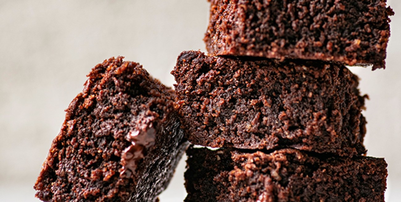 “Brownie loco”: 20 intoxicados en un call center por comer la torta con marihuana