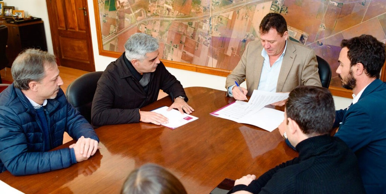 San Lorenzo: sellan acuerdo con la UNR que abre múltiples oportunidades en materia educativa