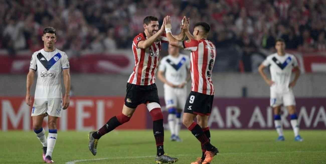 Vélez recibe a Estudiantes con el objetivo de avanzar a los octavos de final