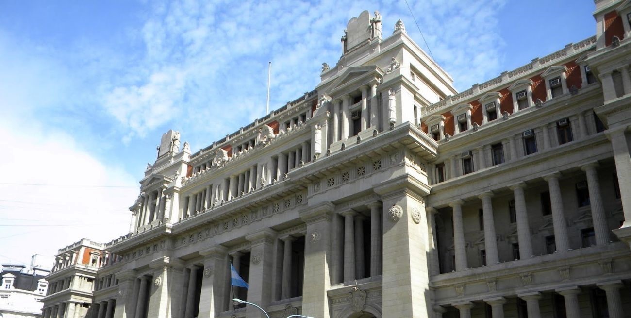 Los gobernadores de 16 provincias pidieron la conformación de una Corte Suprema "federal"