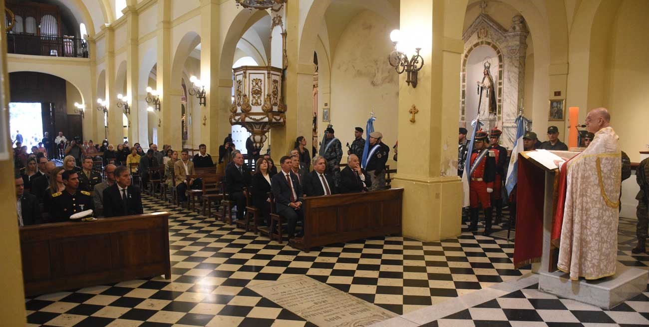 Pirola instó a recuperar los valores de los próceres para sacar adelante la provincia de Santa Fe