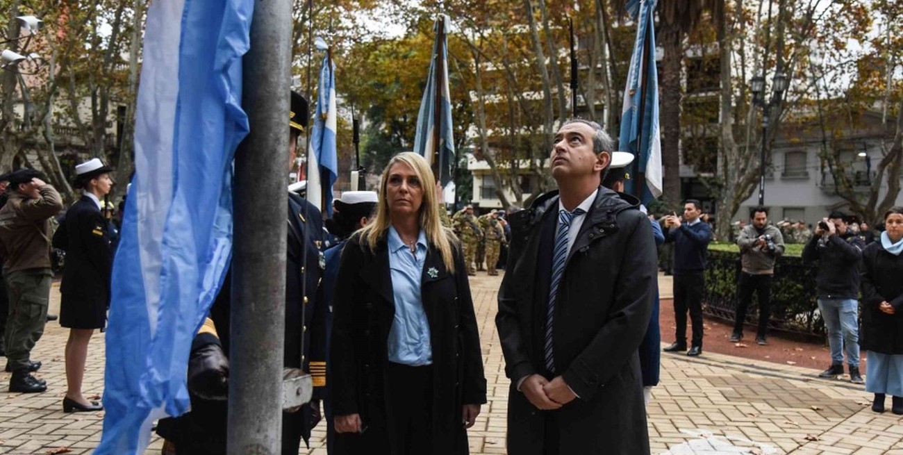 Javkin: “No podemos dejar que nuestros sueños se resquebrajen por un grupo de mafiosos”
