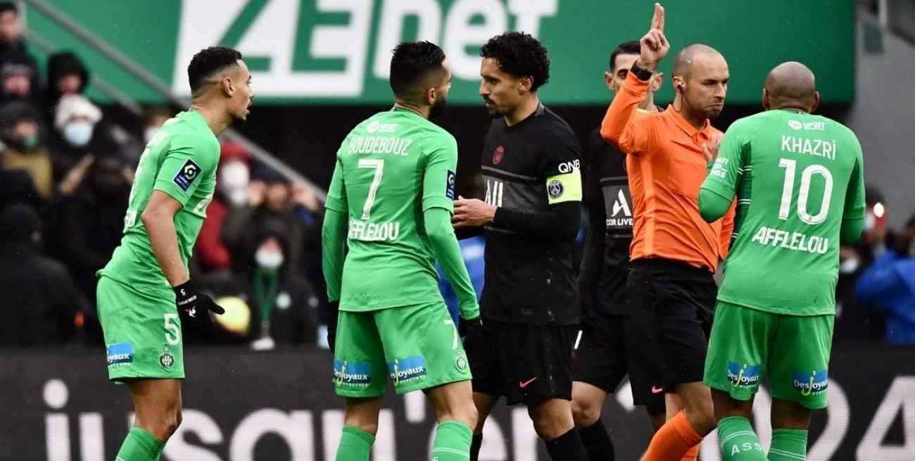 Saint Etienne perdió contra Auxerre y descendió a la segunda división francesa